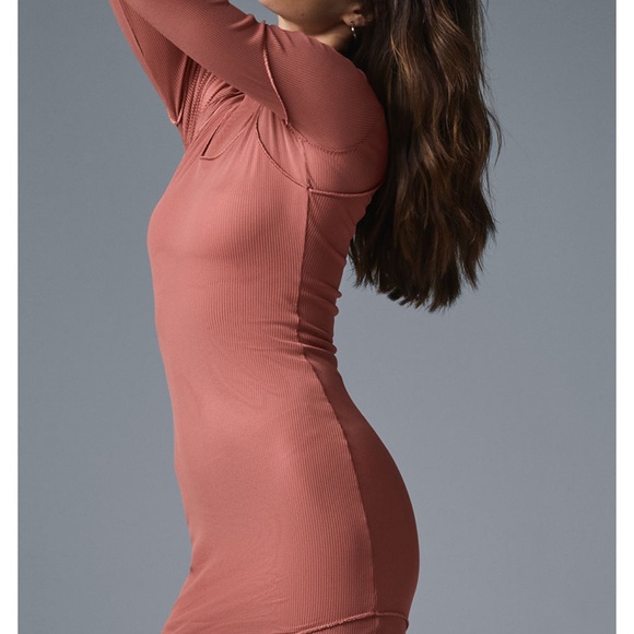 Alo dress - Picture 2 of 4